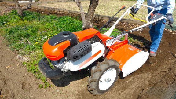 小型農機から大型農機・トラクターまで幅広く高額査定いたします